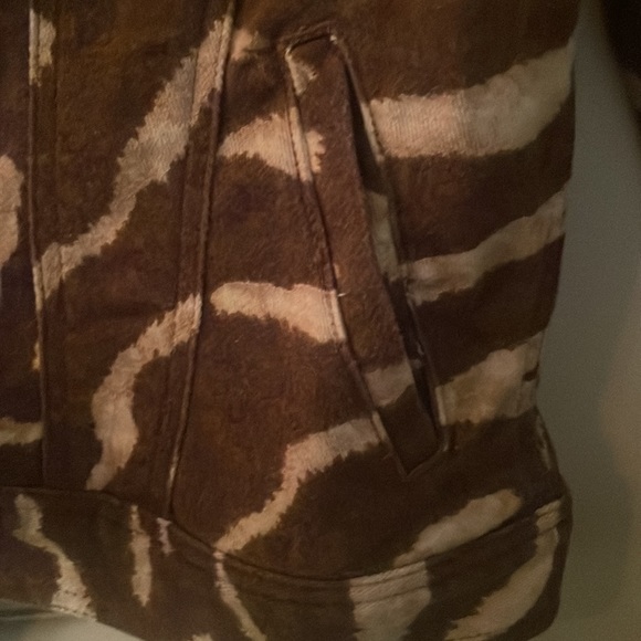 Lauren Ralph Lauren Animal Print Denim Jacket - Picture 6 of 6